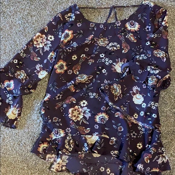 Tops - Blouse